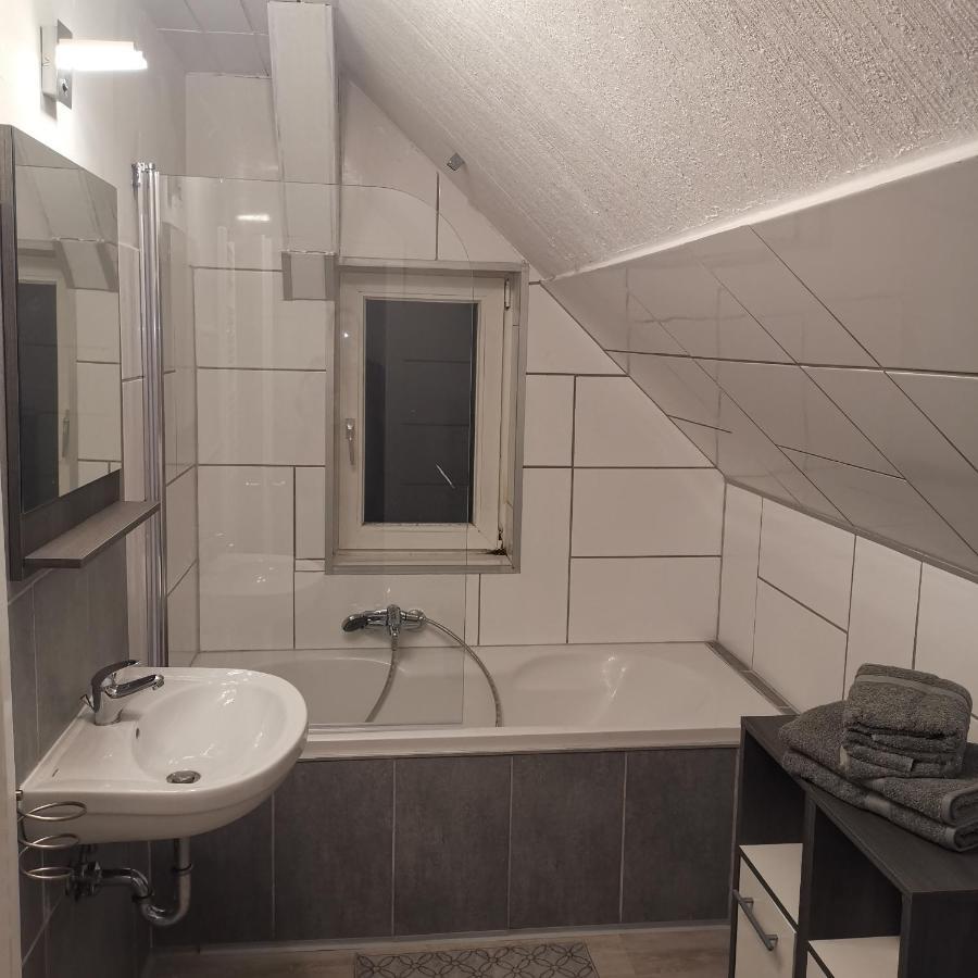 Ferienunterkunft Sson Detmold Ngoại thất bức ảnh
